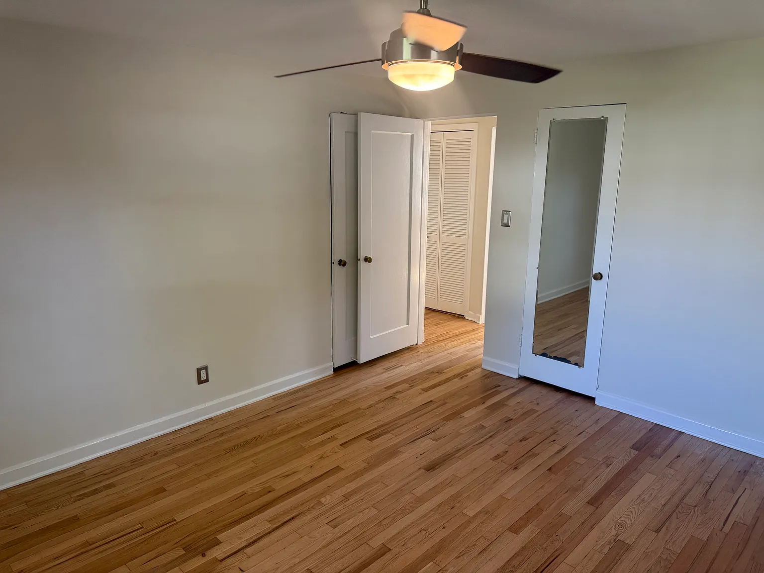 76 Manor Drive — Photo 4