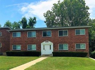 9546 Hyde Park Dr APT C, Saint Louis, MO
