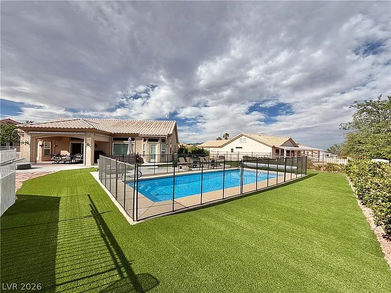 10541 Broom Hill Dr — Photo 26