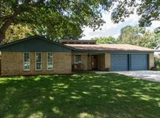 6509 Jerry Ct, North Richland Hills, TX 76182