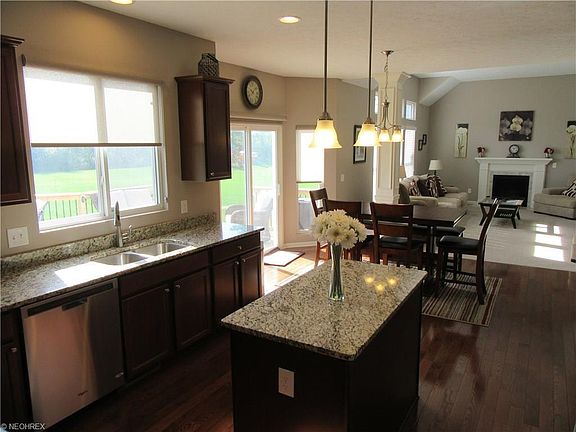 5th image of 1405 Muirwood Dr