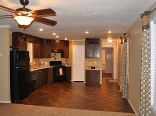 6056 Central Blvd, Burtchville, MI 48059