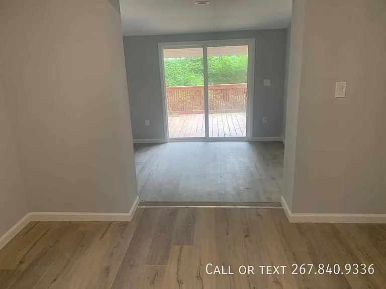 4 Columbia Ave #1DOWN — Photo 10