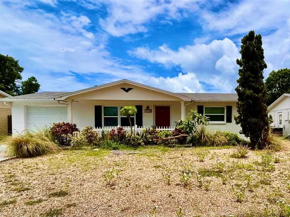 1415 Russel Ln, Holiday, FL 34691