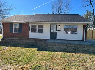 2216 W Surrey Dr, Owensboro, KY 42301