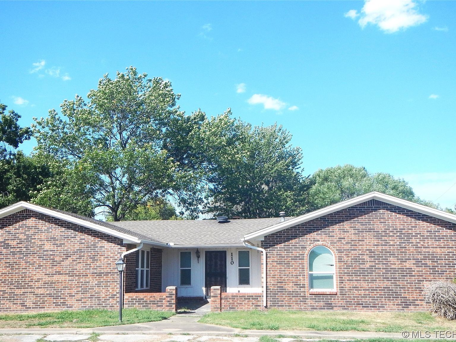 110 W 8th St, South Coffeyville, OK 74072 MLS 2328165 Zillow