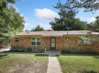 1241 Pratt Rd, Red Oak, TX 75154