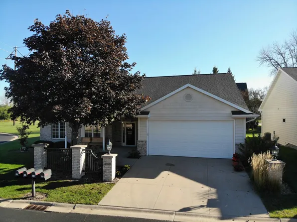 3900 N Wayside Ln, Appleton, WI 54913