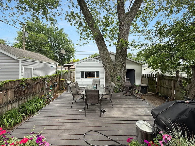 1140 S Harvey Ave — Photo 13