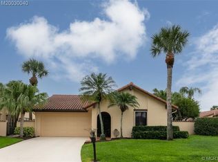 2290 SW Bobalink Ct, Palm City, FL 34990