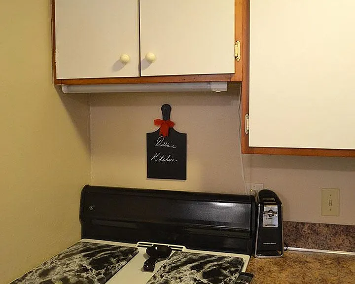 Willo Vu Apartments of Eastlake — Photo 10