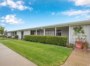 1660 Monterey Rd APT 9D, Seal Beach, CA 90740