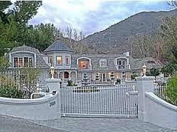 26800 Iron Canyon Rd, Santa Clarita, CA 91387