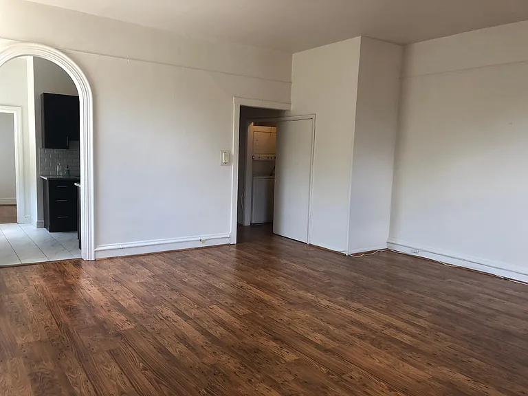 2300 Delancey Pl #3F — Photo 3