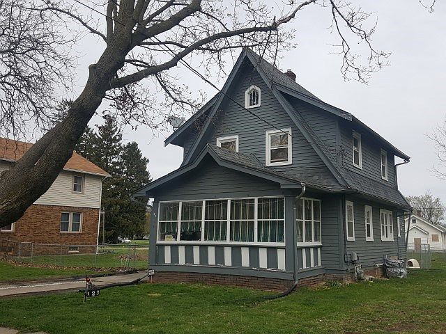 1st image of 123 N Day Ave