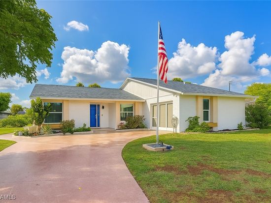 2217 SE 15th Ter, Cape Coral, FL 33990