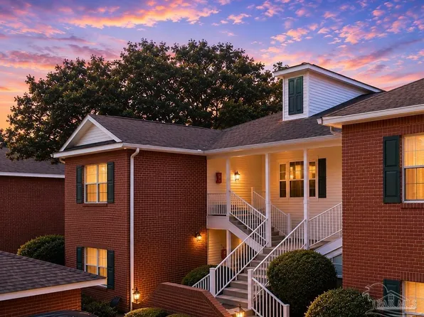 5860 Spanish Trl APT E, Pensacola, FL 32504
