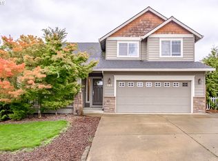 321 Trout St, Molalla, OR 97038