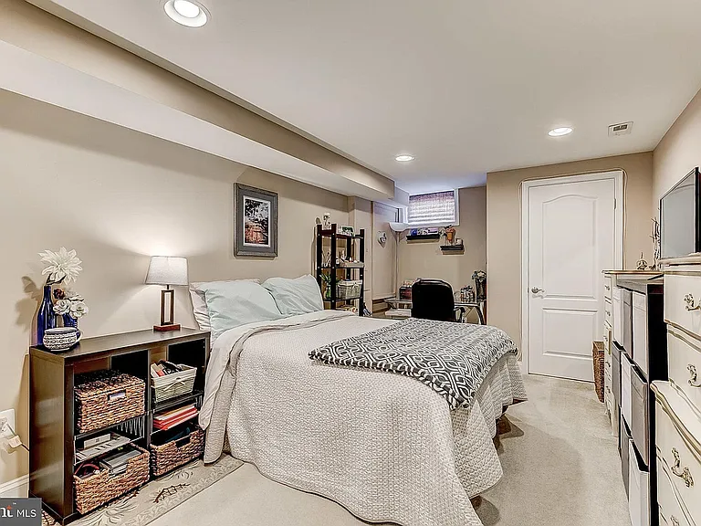 1447 Decatur St — Photo 16