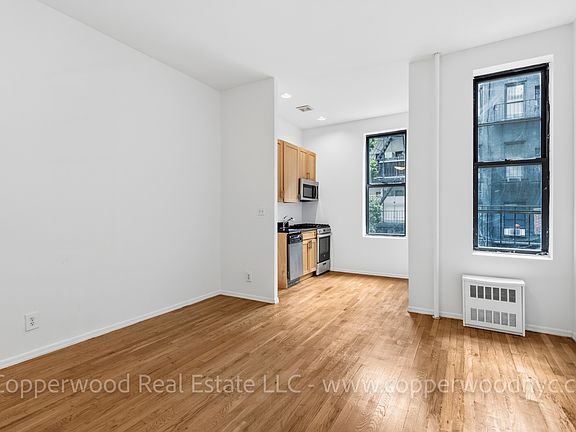 3rd image of 310 E 85th St APT 2B