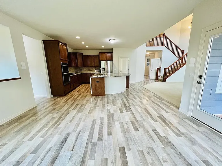 16499 Beverly Dr — Photo 20