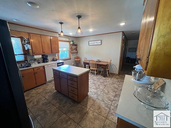 5th image of 1286 Longview Dr