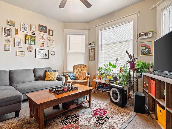 2nd image of 2625 S Pine Ave #2627