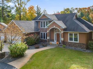 5217 Hampton Rd, Stevens Point, WI 54482