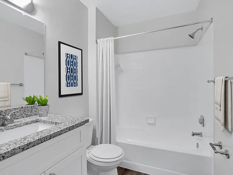Regency Club Townhomes & Apartments — Photo 15