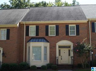 32 The Oaks Cir, Birmingham, AL 35244