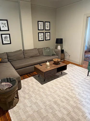 122 E Jones St #2 Photo 1