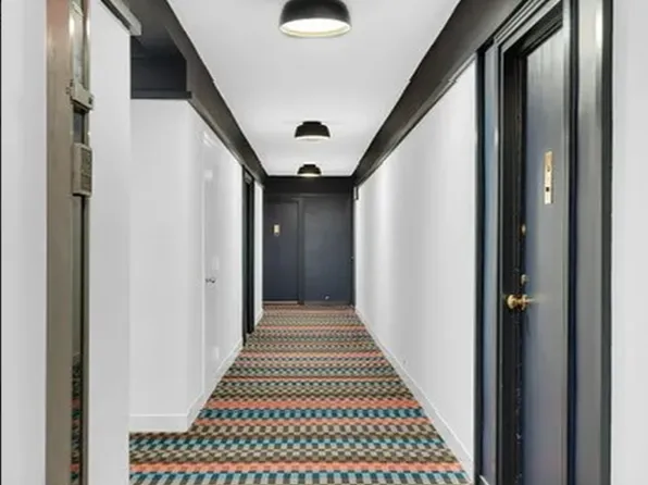 25 Sutton Place South image 11 of 20