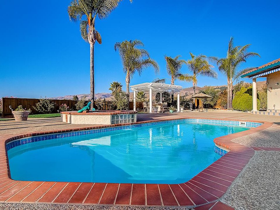 1st image of 5971 Valley Meadow Ct