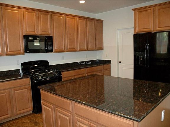 4th image of 7581 Perla Del Mar Ave