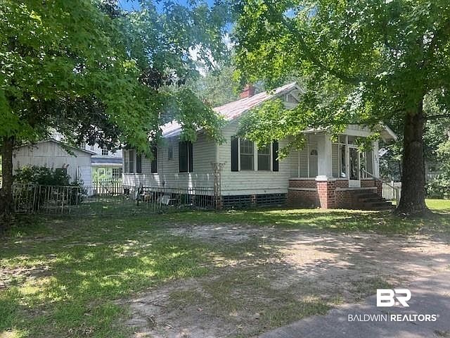 1st image of 321 Grant St