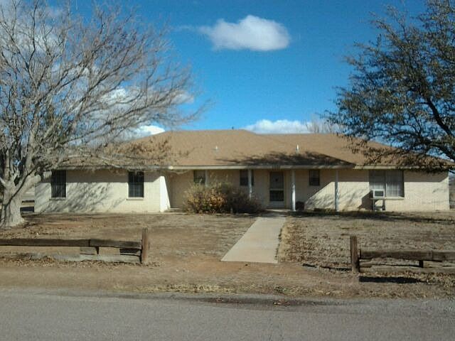 1st image of 2520 N Rebecca Ave