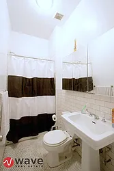 Rented by Wave Real Estate Group