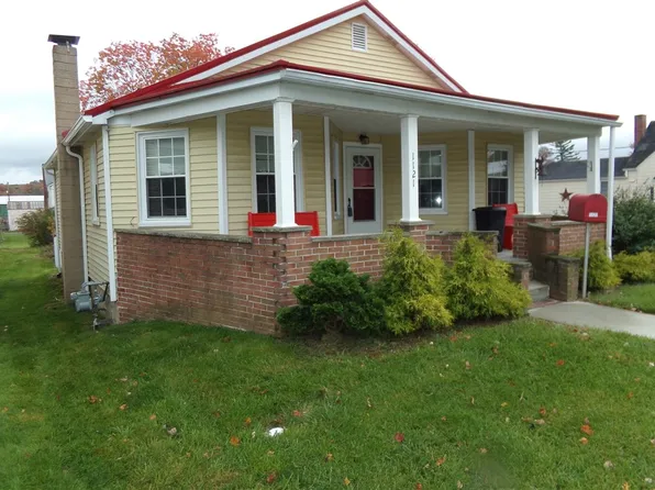 1121 S Rosina Ave, Somerset, PA 15501