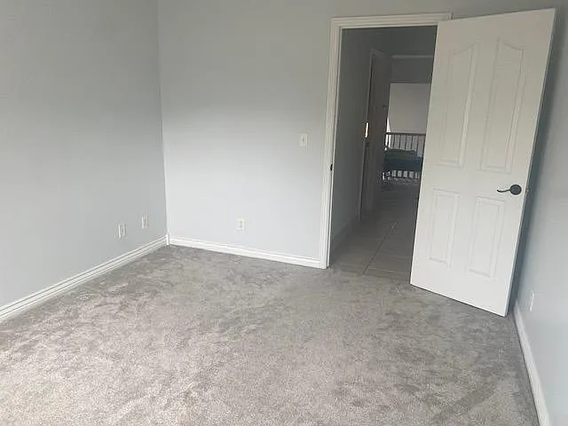 860 E Sego Ave — Photo 12