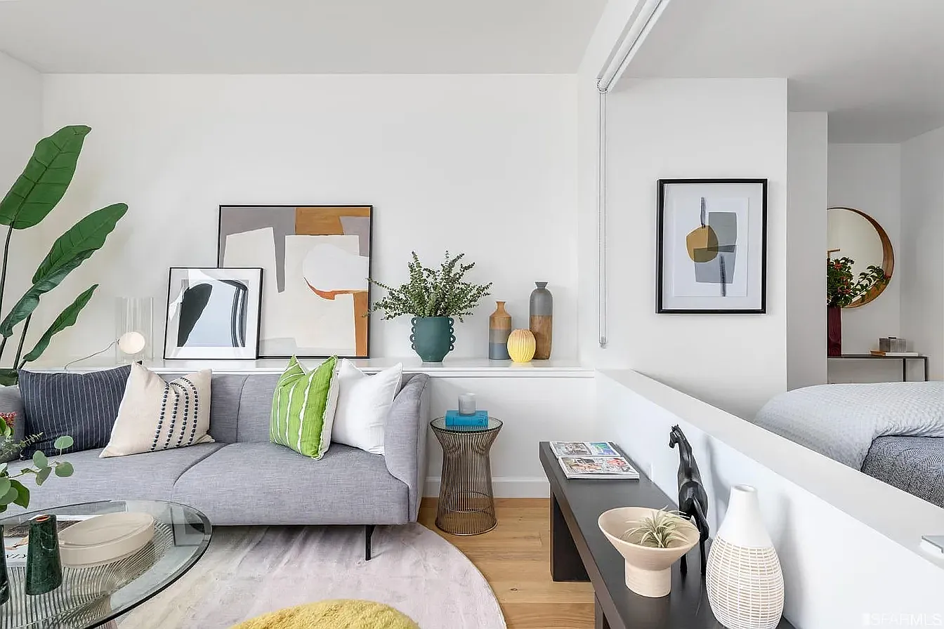 1 bed, 587 sqft, $4,900 — Photo 3