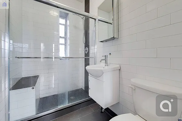 Rented by MAPT Residential LLC | media 20