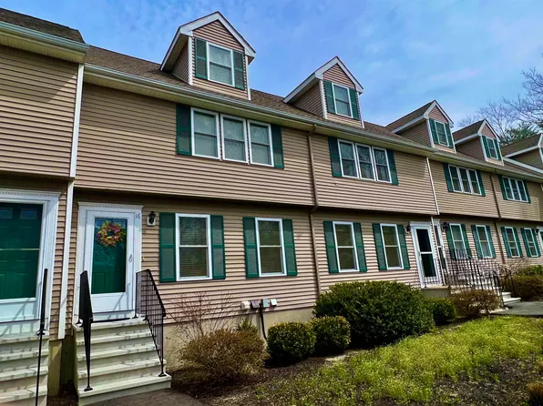 30 Charter Street #16, Exeter, NH 03833