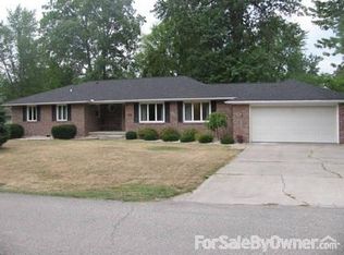 639 Allen Dr, Sweetser, IN 46987