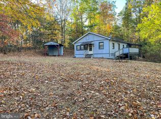 9766 Valley View Rd, Three Springs, PA 17264