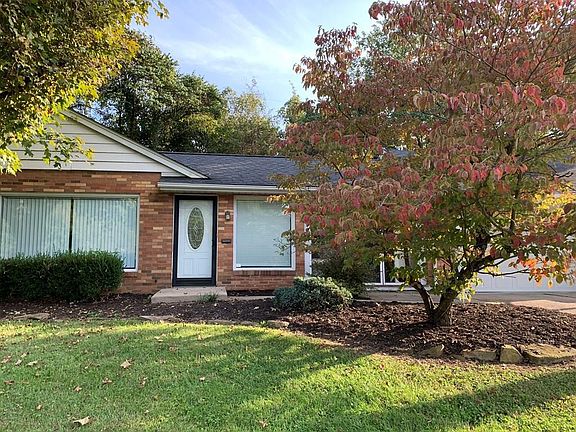 3rd image of 1052 Noel Dr
