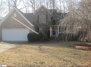 312 Planters Row Dr, Mauldin, SC 29662