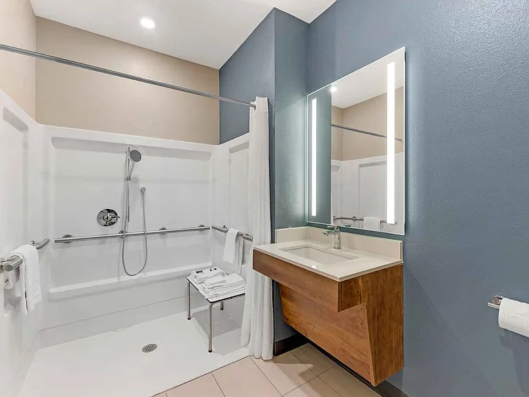 Studio Suite - 2 Queen Beds