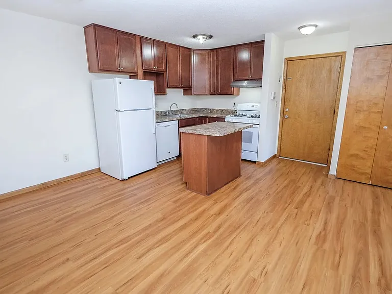 Welcome to Central Lakes of Uptown, where modern design meets comfort. Enjoy spacious layouts, updated kitchens, and ample natural light. This is the ideal place to call home. Schedule a tour today and see for yourself!