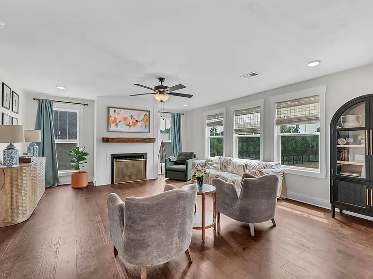 904 Frog Gip Pond Ct — Photo 4