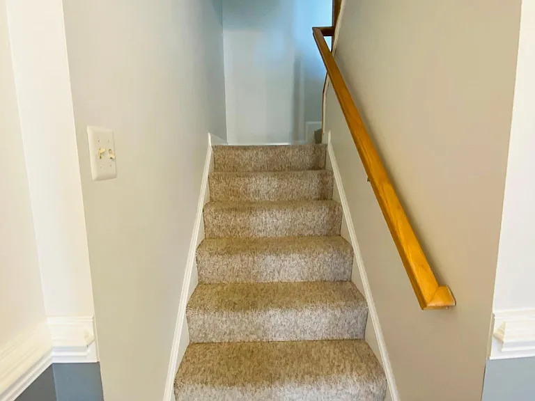 12156 Salemtown Dr — Photo 9